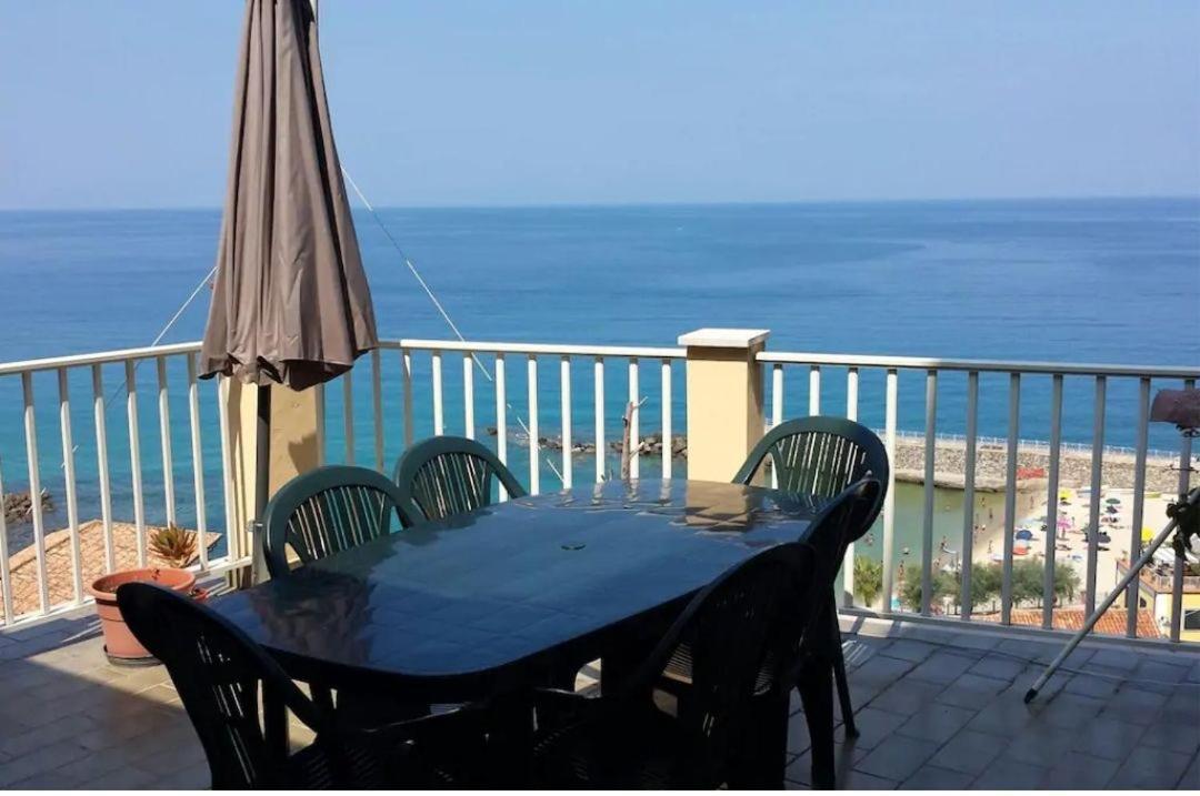 La Terrazza Sul Mare Apartment